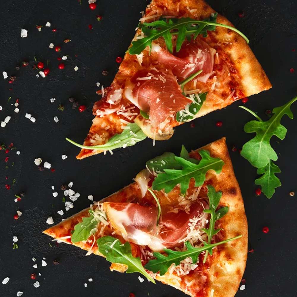 About Bomabay Curry Pizza